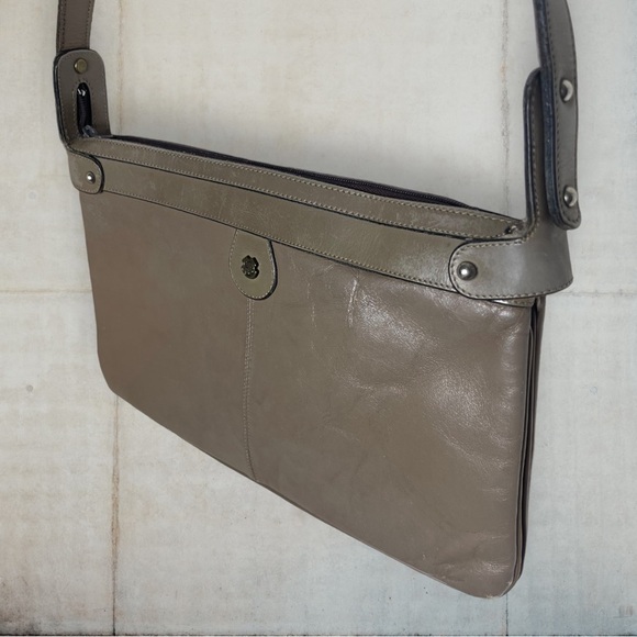 Vintage John Romaine Taupe Leather Shoulder Bag - Picture 5 of 15